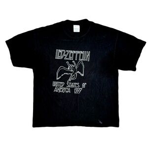 Vintage Y2K LED Zeppelin Band T-Shirt